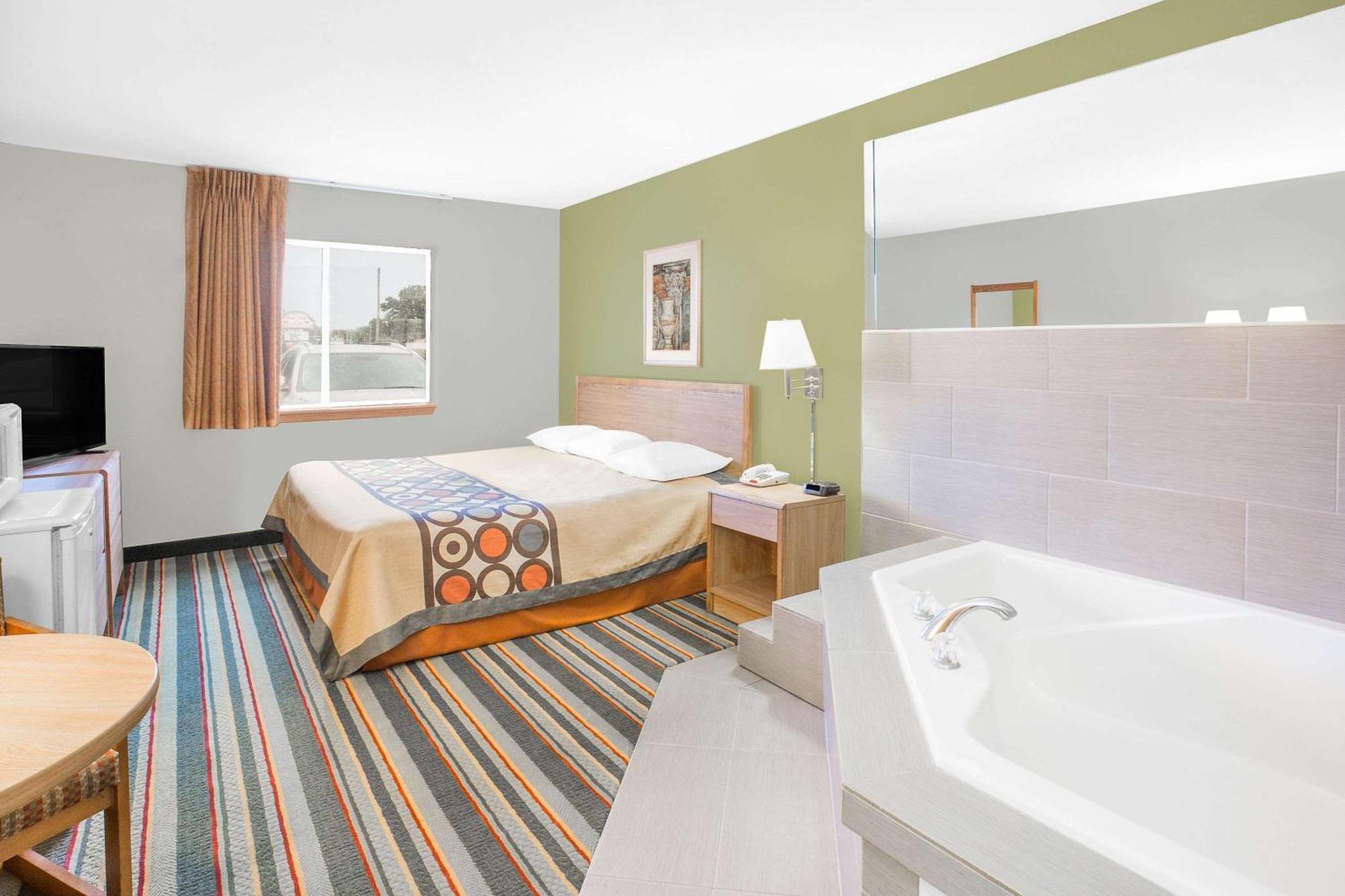 Super 8 By Wyndham East Moline Exterior foto